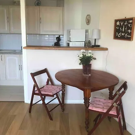 2 Pieces Sur Apartment *