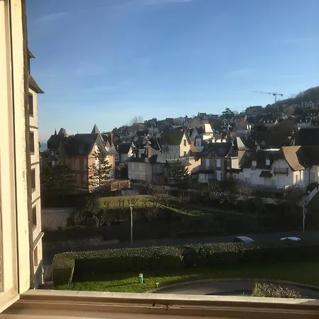 Apartment 2 Pieces Sur