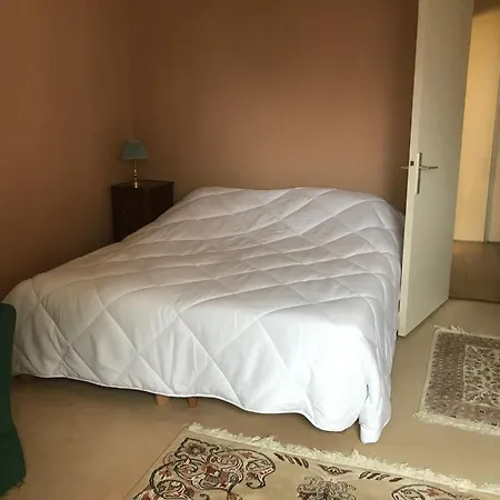 2 Pieces Sur * בלונוויל-סור-מר