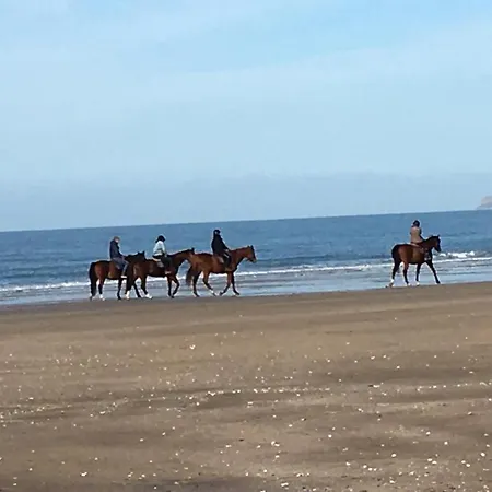 2 Pieces Sur דירה *